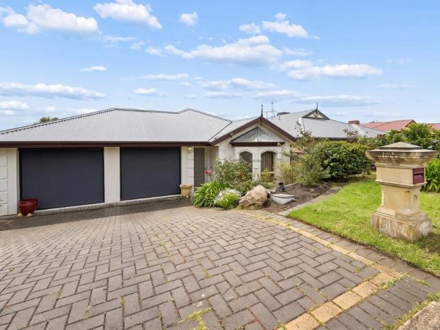 4 Bedroom House Seaford Rise SA 105990497
