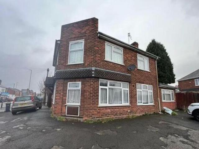 4 Bedroom House Share For Rent In Brockmoor