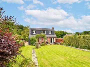 4 Bedroom House Sheffield South Yorkshire LS100855120