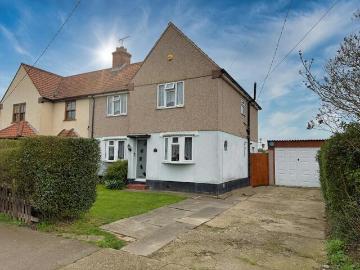 4 Bedroom House Stanford Thurrock LS101231849