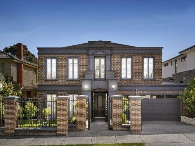 4 Bedroom House Strathmore VIC 103122363
