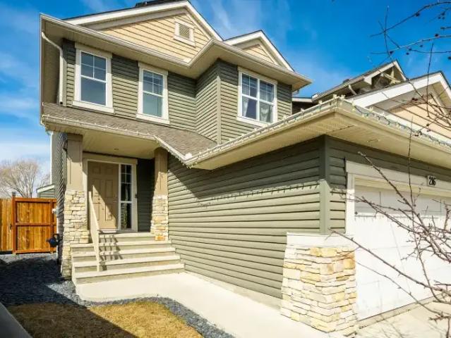4 Bedroom House Strathmore AB 104782805