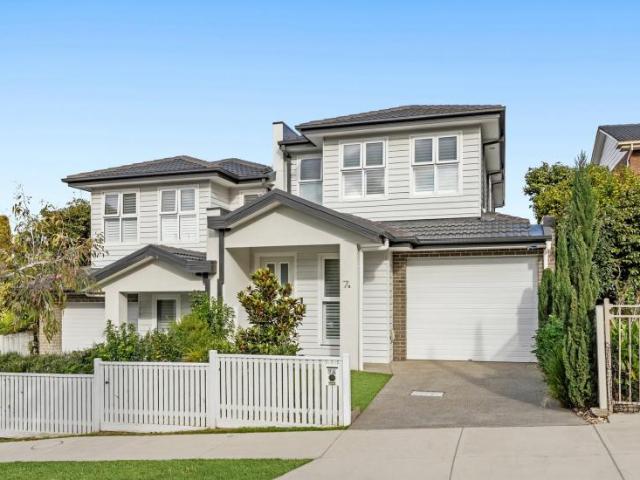4 Bedroom House Strathmore Heights VIC 103067750