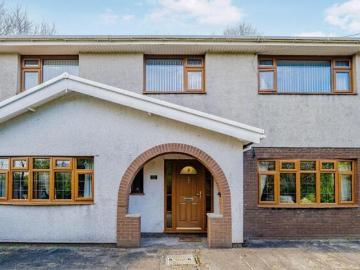4 Bedroom House Swansea Swansea 101996286