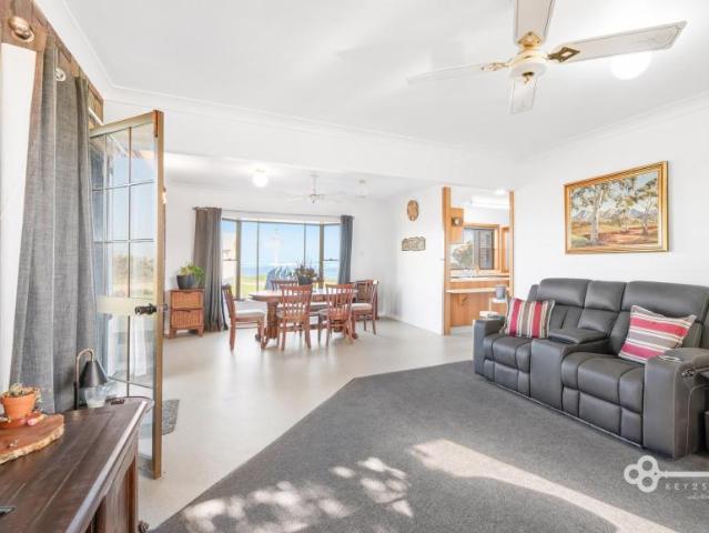 4 Bedroom House Port Macdonnell SA 105471616