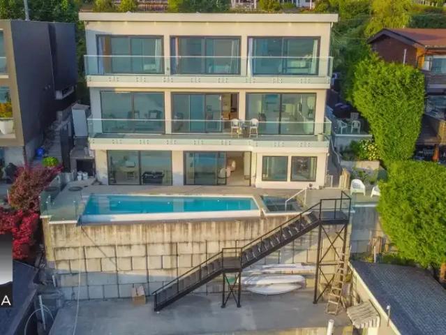 4 Bedroom House Port Moody BC 104957507