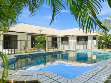 4 Bedroom House Pacific Heights QLD 101672503