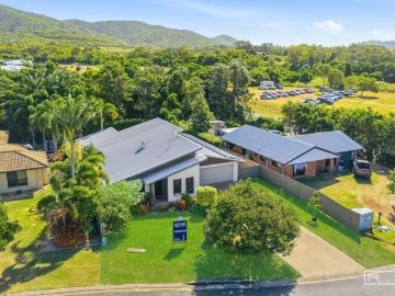 4 Bedroom House Pacific Heights QLD 101770691