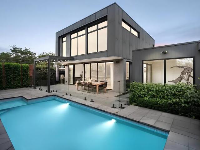 4 Bedroom House Pascoe Vale South VIC 103587650