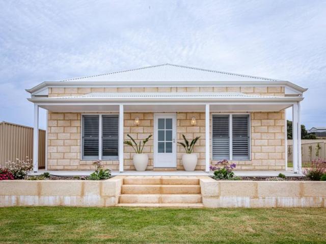 4 Bedroom House Robe SA 101909307