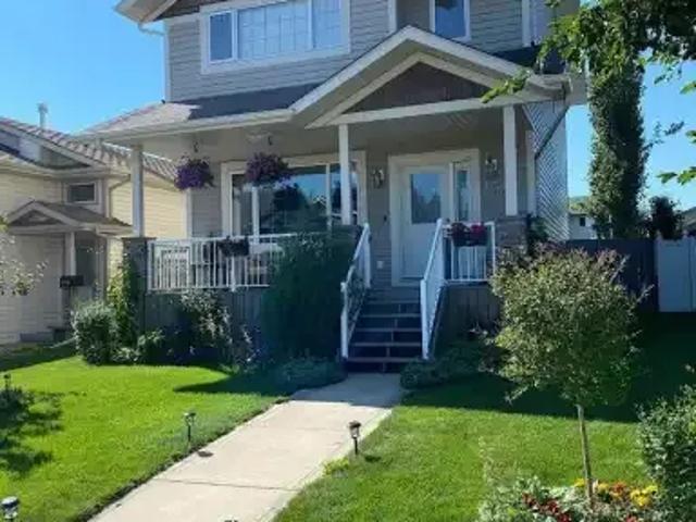 4 Bedroom House Red Deer AB 105580815