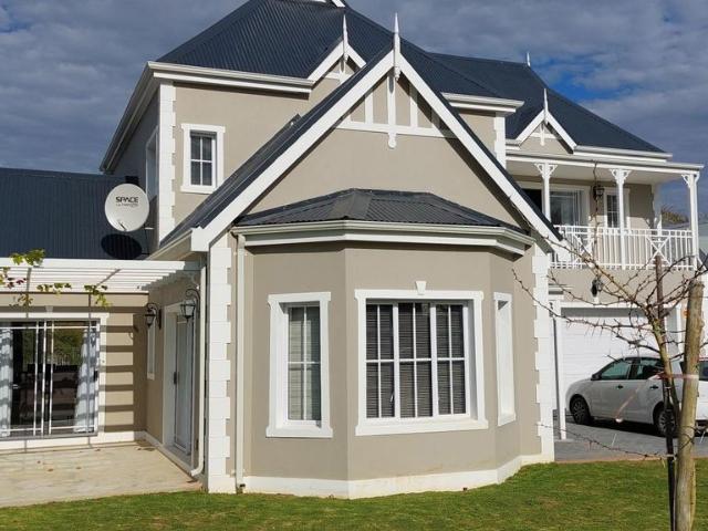 4 Bedroom house rented in Robertson