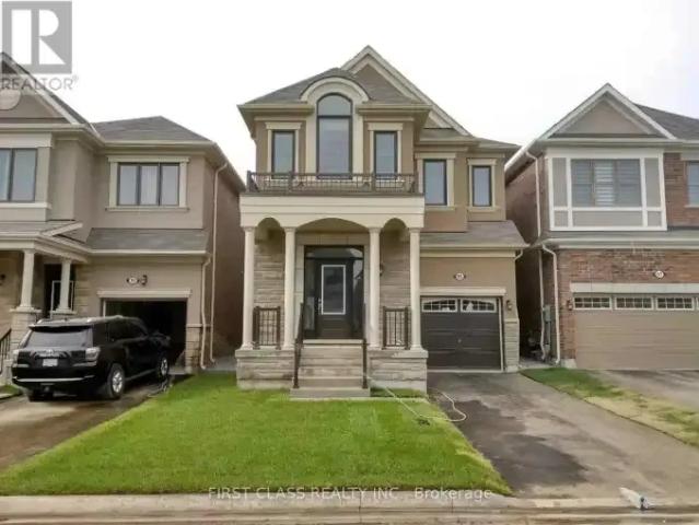 4 Bedroom House Richmond Hill ON 103652854