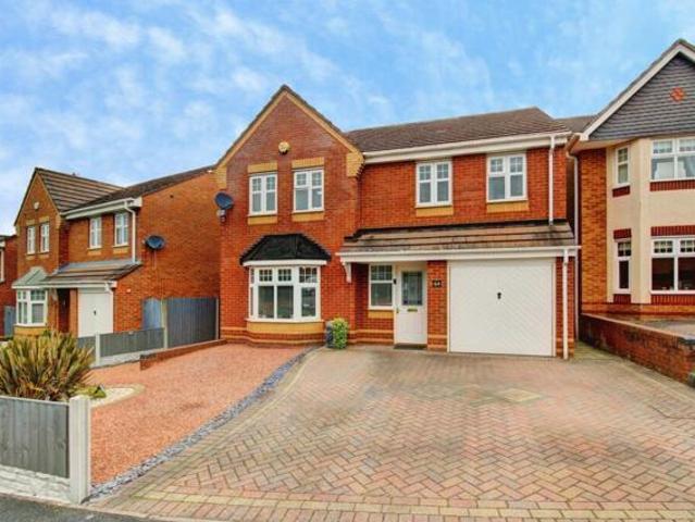 4 Bedroom House Rugeley Staffordshire 101677008