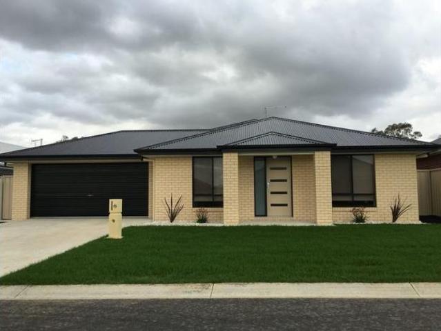 4 Bedroom House Wodonga, VIC 103659084