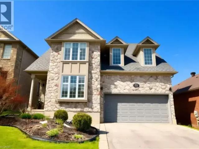 4 Bedroom House Waterloo ON 104507012