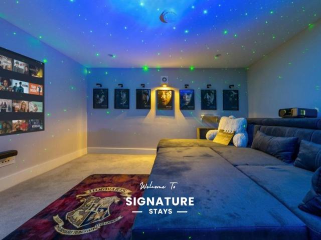 4 Bedroom House Watford Watford 103356724