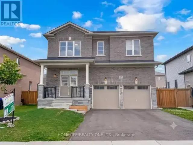 4 Bedroom House Wasaga Beach ON 104972862