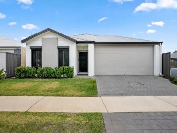4 Bedroom House Wellard WA 102431092