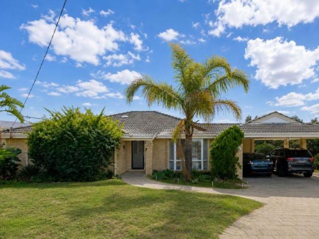 4 Bedroom House Withers, WA 103772878