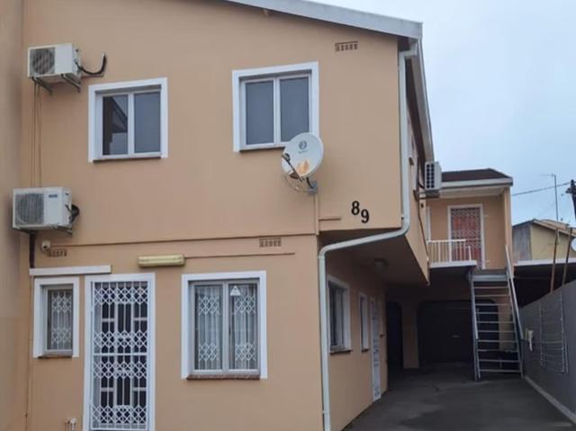 4 Bedroom House To Let in Montford