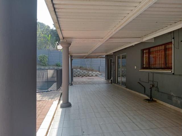4 Bedroom House To Let in Astra Park
