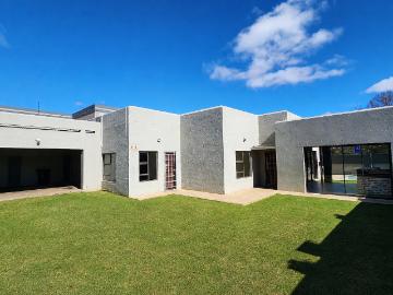 4 Bedroom House To Let in Baillie Park