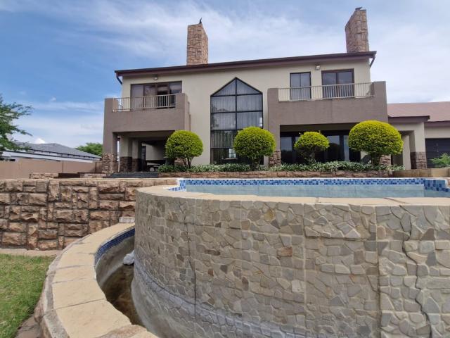 4 Bedroom House To Let in Bankenveld