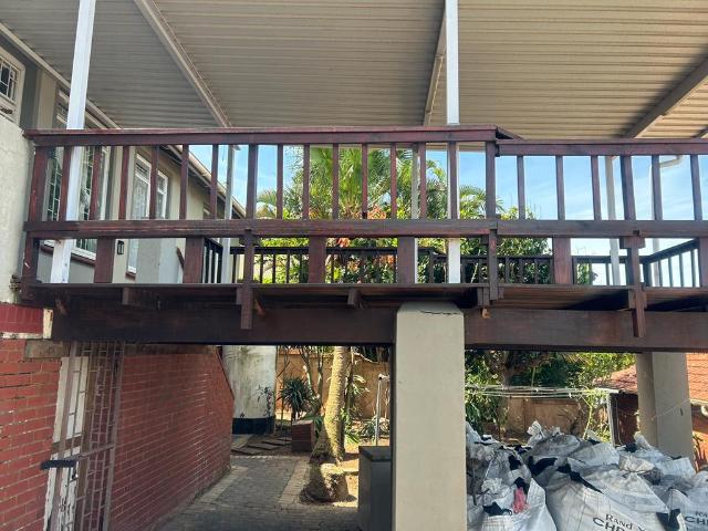 4 Bedroom House To Let in Durban North