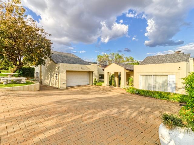 4 Bedroom House To Let in Dainfern Golf Estate