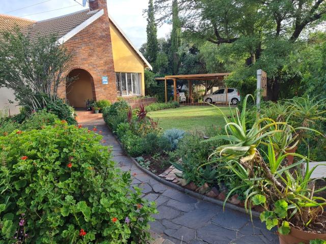 4 Bedroom House To Let in Dan Pienaar