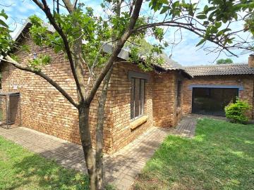 House to rent in Eldoraigne - Storage room