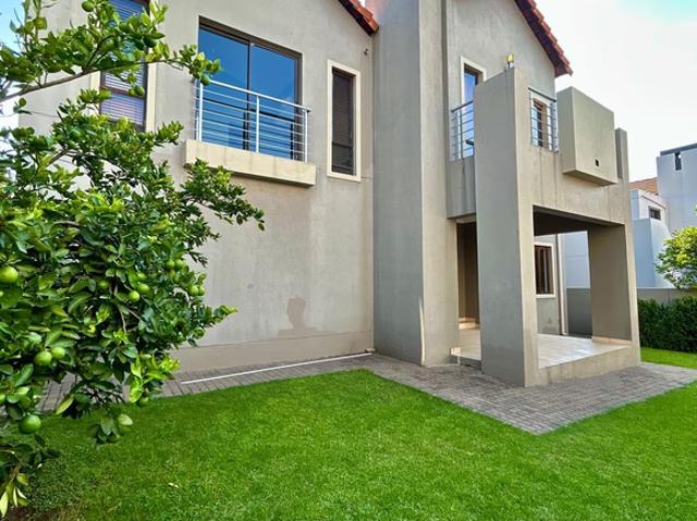 4 Bedroom House To Let in Fourways