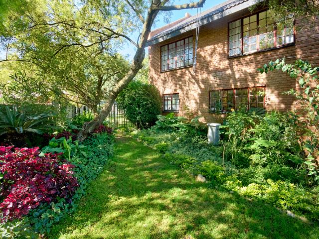 4 Bedroom House To Let in Jukskei Park