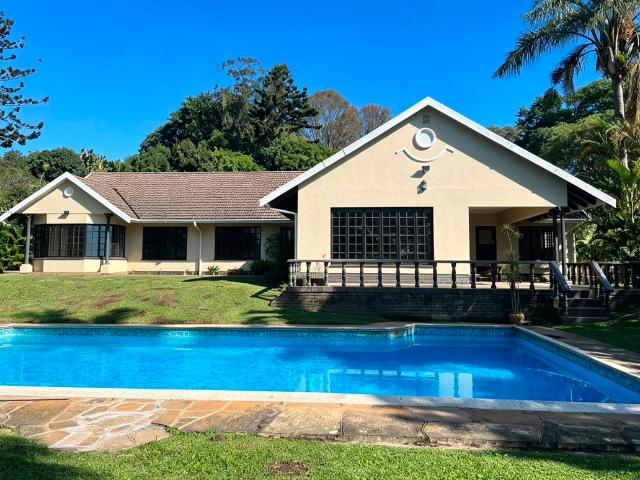 4 Bedroom House To Let in Kloof