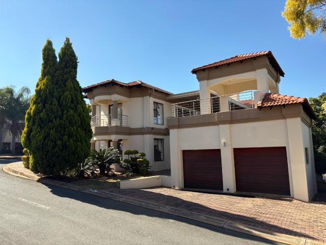 4 Bedroom House To Let in Kosmos Ridge