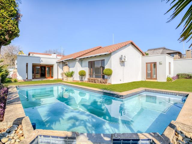 4 Bedroom House To Let in Lonehill