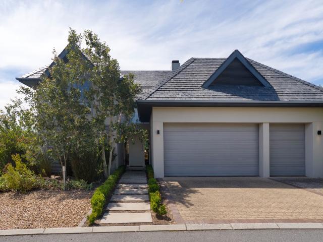 4 Bedroom House To Let in Pearl Valley Golf & Country Estate