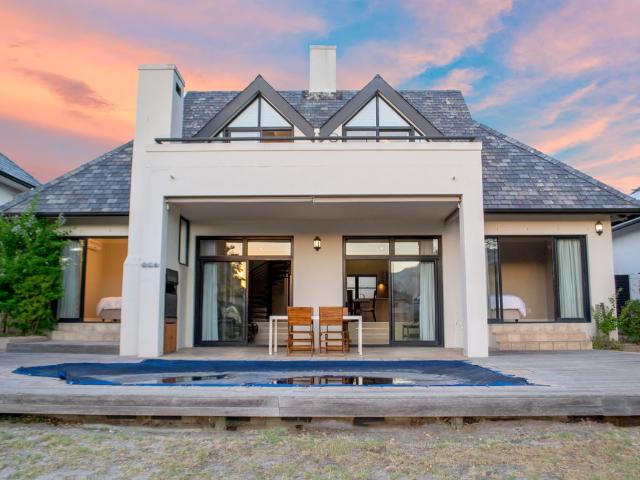 4 Bedroom House To Let in Pearl Valley Golf & Country Estate