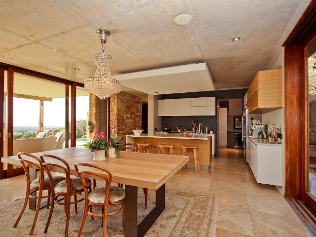 4 Bedroom House To Let in Stonehurst Mountain Estate