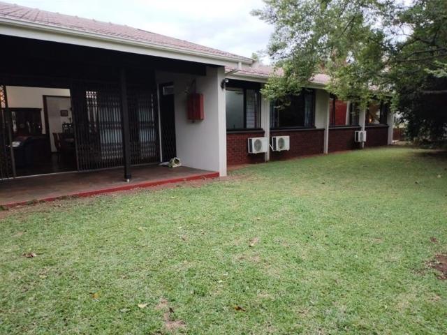 4 Bedroom House To Let in Umbilo