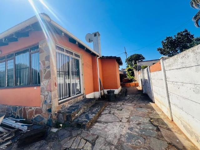 4 Bedroom House To Let in Umbilo