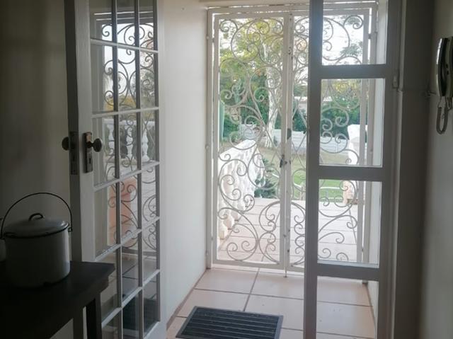 4 Bedroom House To Let in Westville