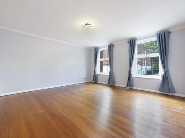 4 Bedroom House To Let