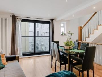 4 Bedroom House To Let