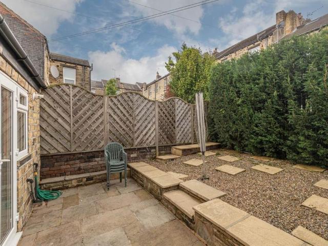 4 bedroom house to rent