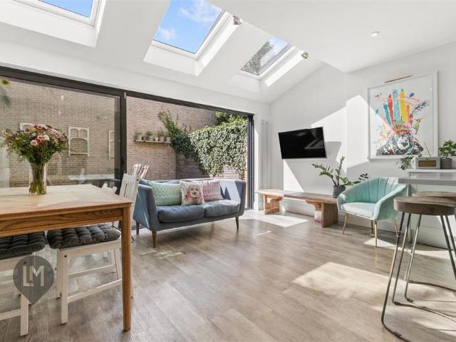 4 bedroom house to rent