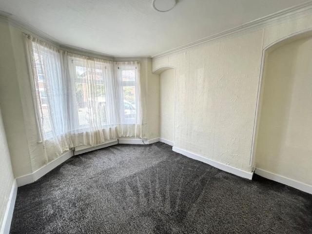 4 bedroom house to rent