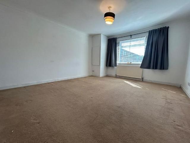 4 bedroom house to rent