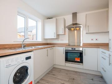 4 bedroom house to rent